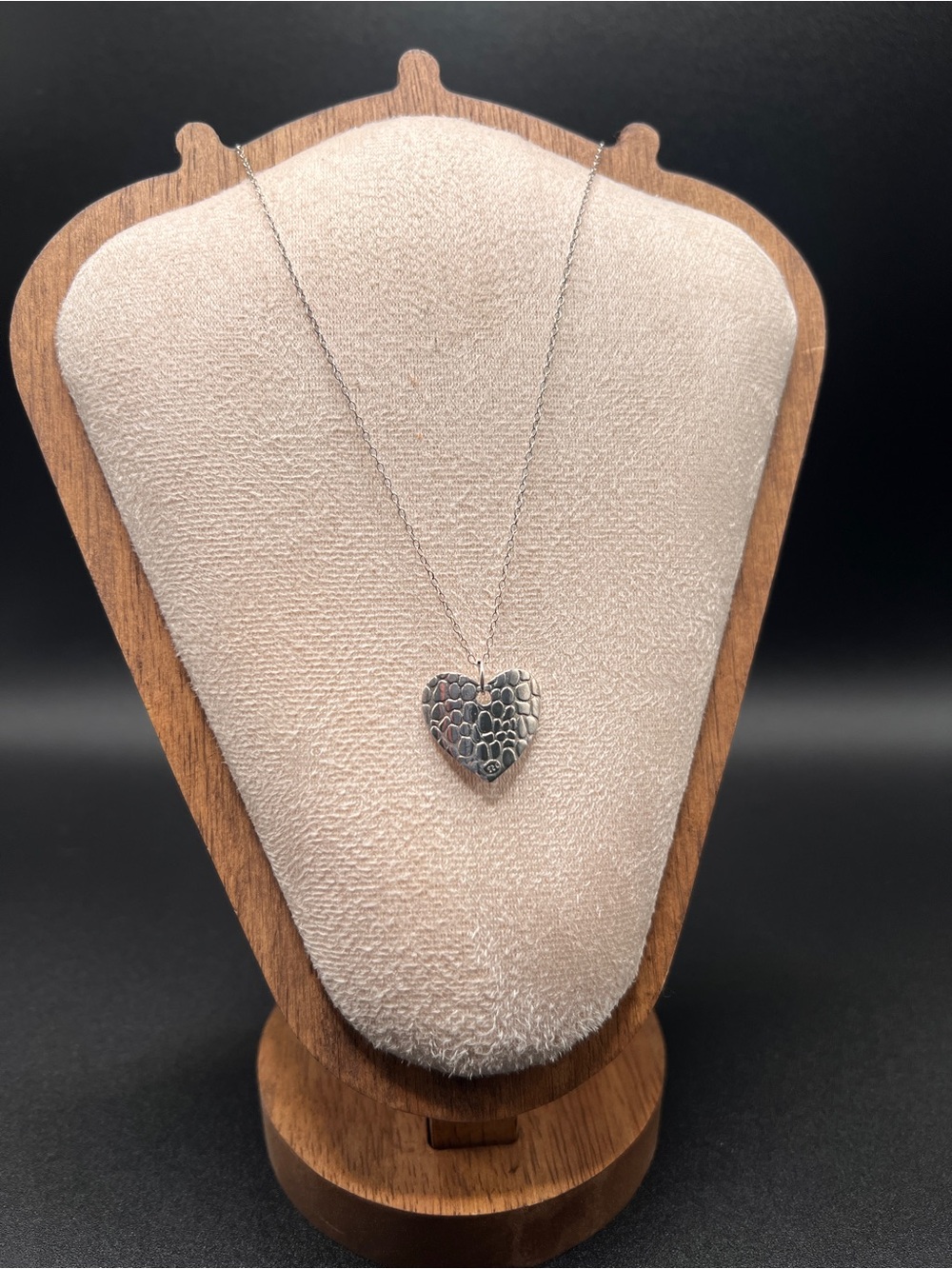 925 Italy Sterling Silver Textured Heart Pendant Necklace Engraved Love